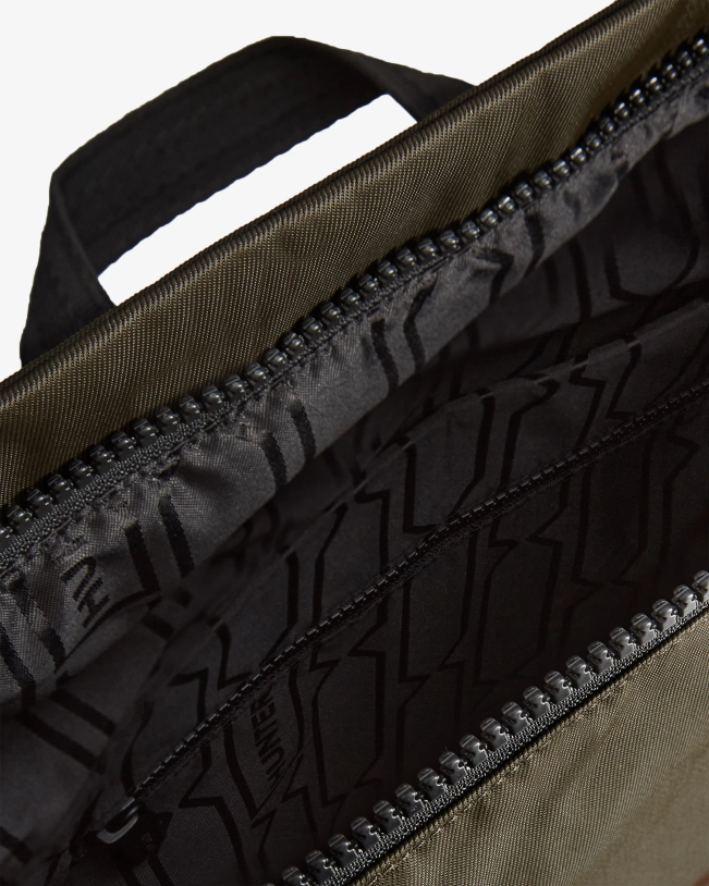 Hunter Men PF0RJ419 Nylon Pioneer Top Clip Backpack